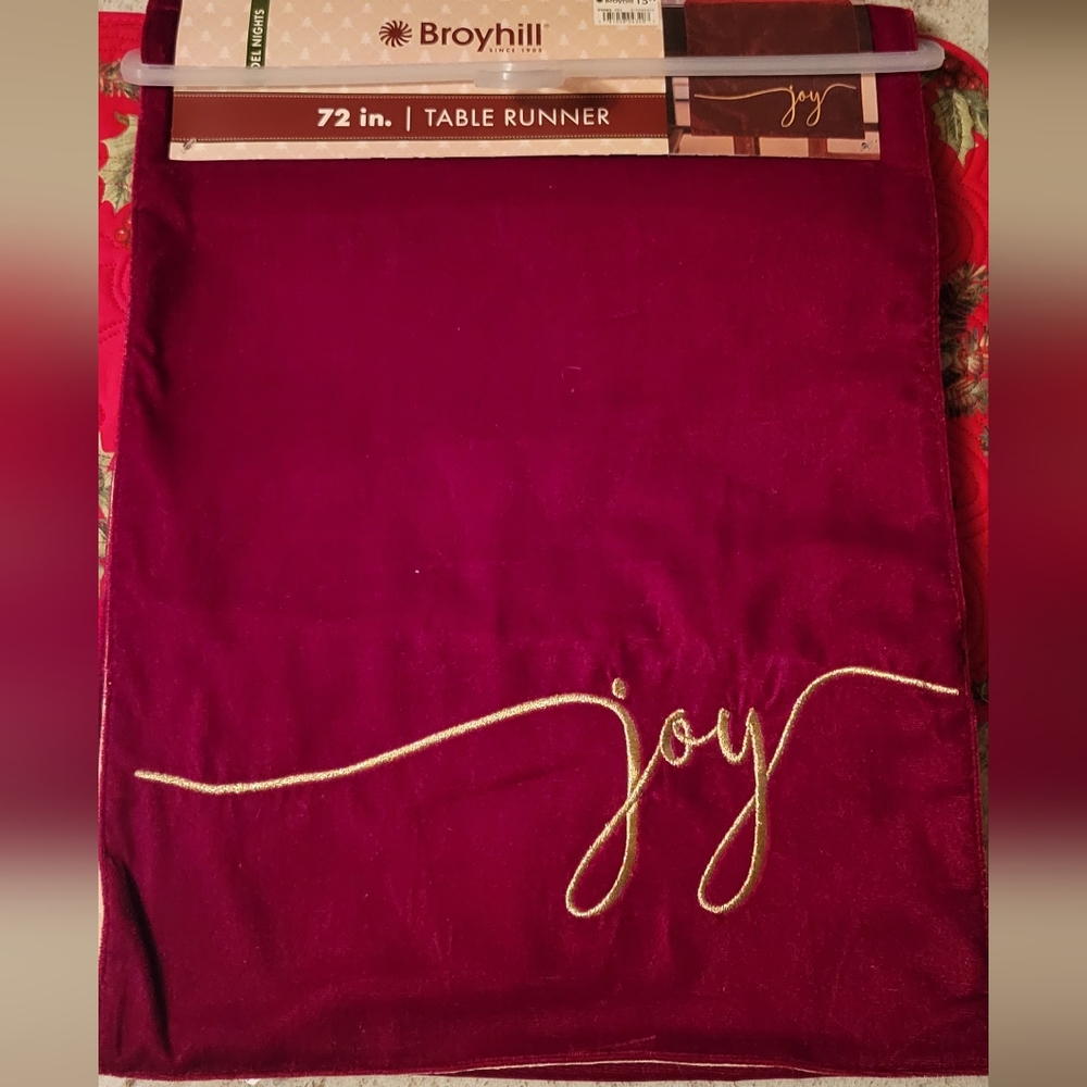 Broyhill "Joy" 72 inch Christmas Table Runner 13 x 72 Embroidered with Gold